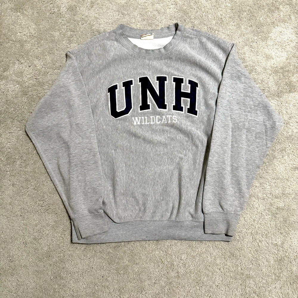 Vintage Grey UNH Pullover Sweater